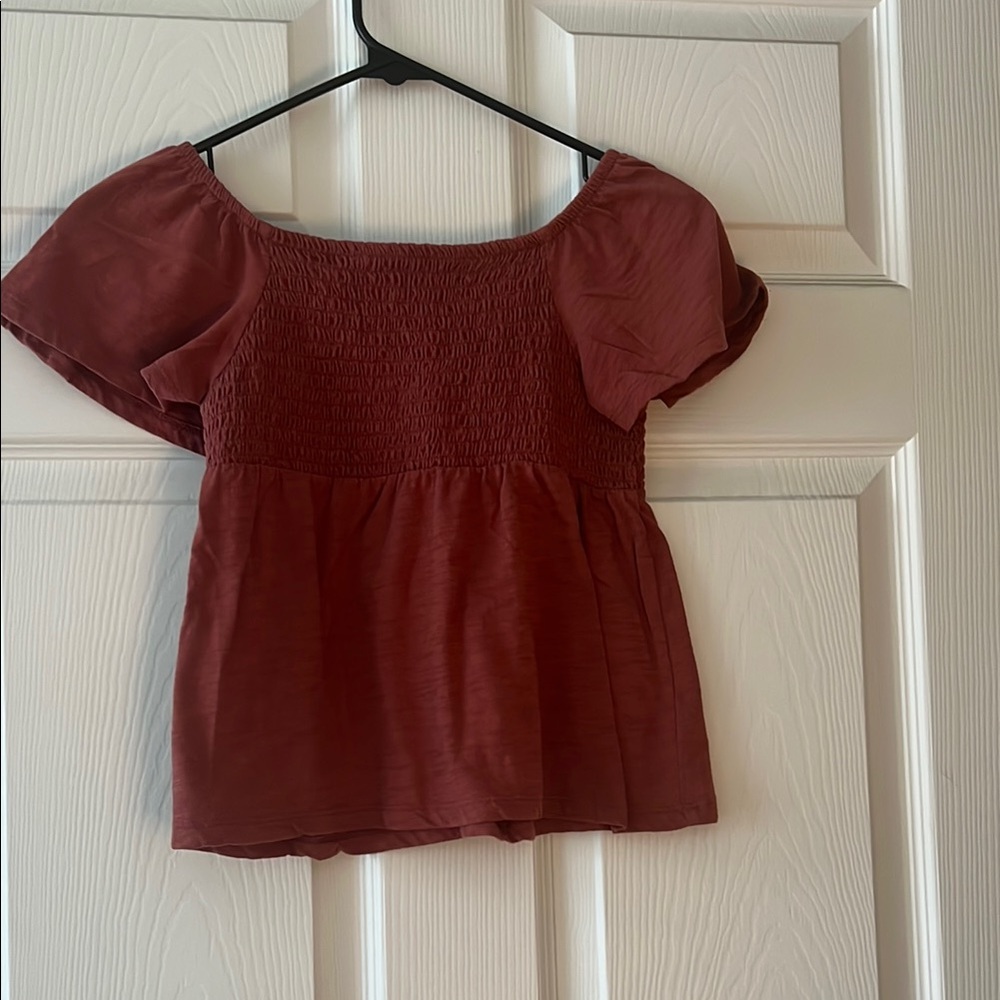 Women's Burgundy Smocked Top